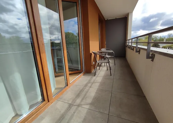 Sunny Iii كوزتسالين